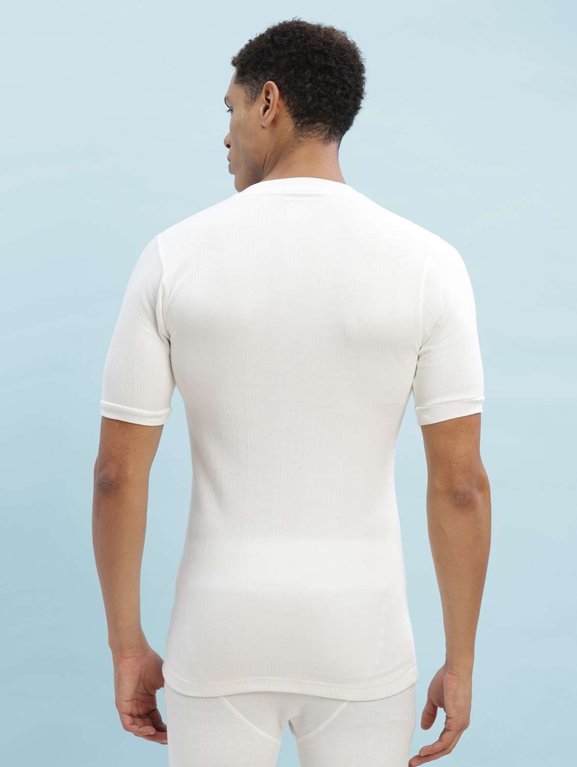 men pack of 2 solid half sleeve thermal top - 22254017 -  Standard Image - 4