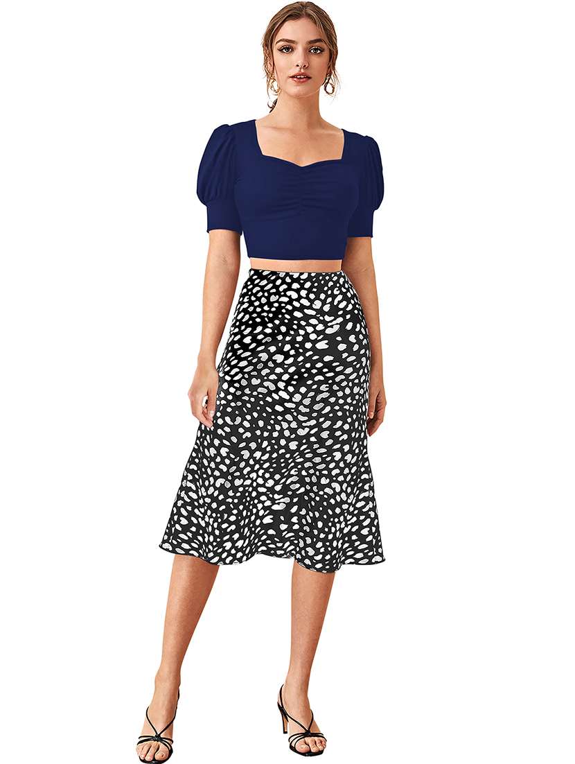 women solid puff sleeve crop top - 22254498 -  Standard Image - 4