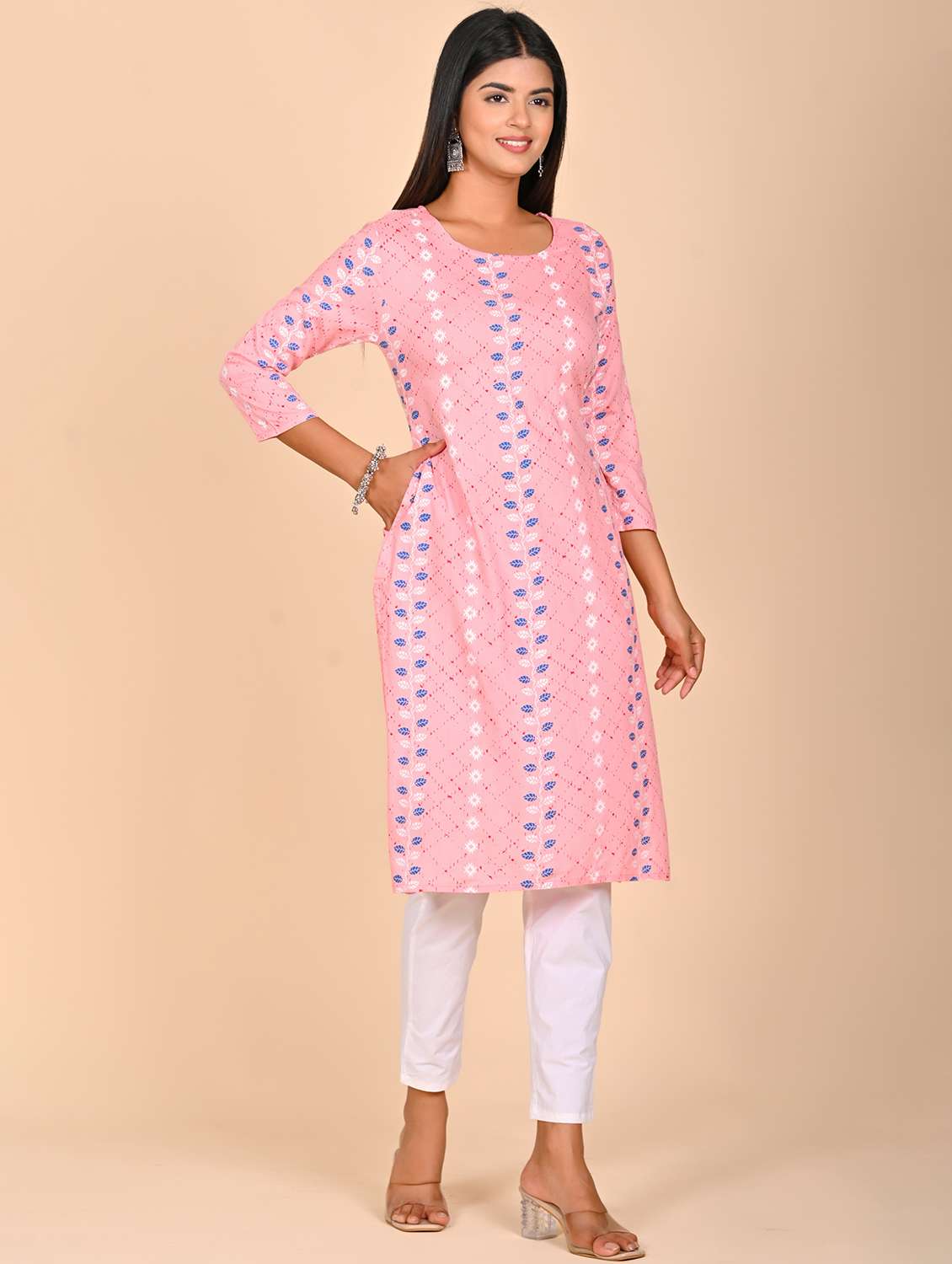 women printed three quarter sleeve kurta pant set - 22254866 -  Standard Image - 1