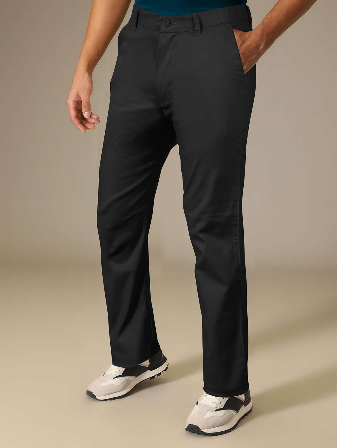men solid mid rise straight fit chinos  - 22254930 -  Standard Image - 1