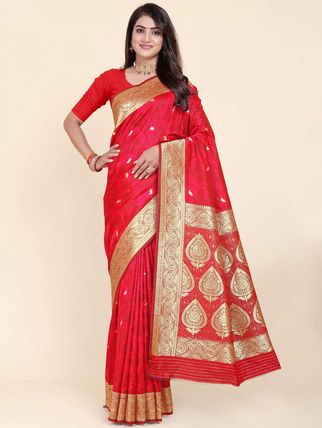 Women Self Design Banarasi Saree With Blouse - 22255515 -  Standard Image - 1