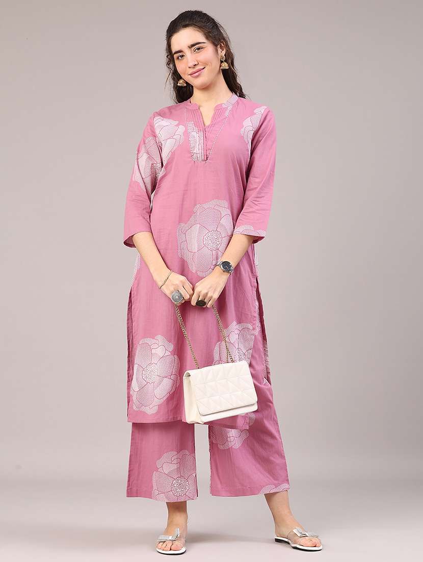 women floral printed three quarter sleeve kurta palazzo set