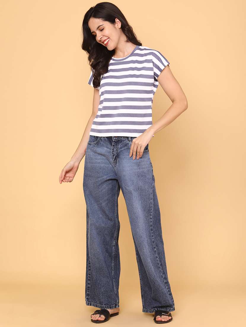 women striped short sleeve t-shirt - 22257783 -  Standard Image - 4