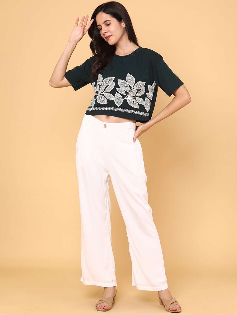 women printed short sleeve crop t-shirt - 22257792 -  Standard Image - 4