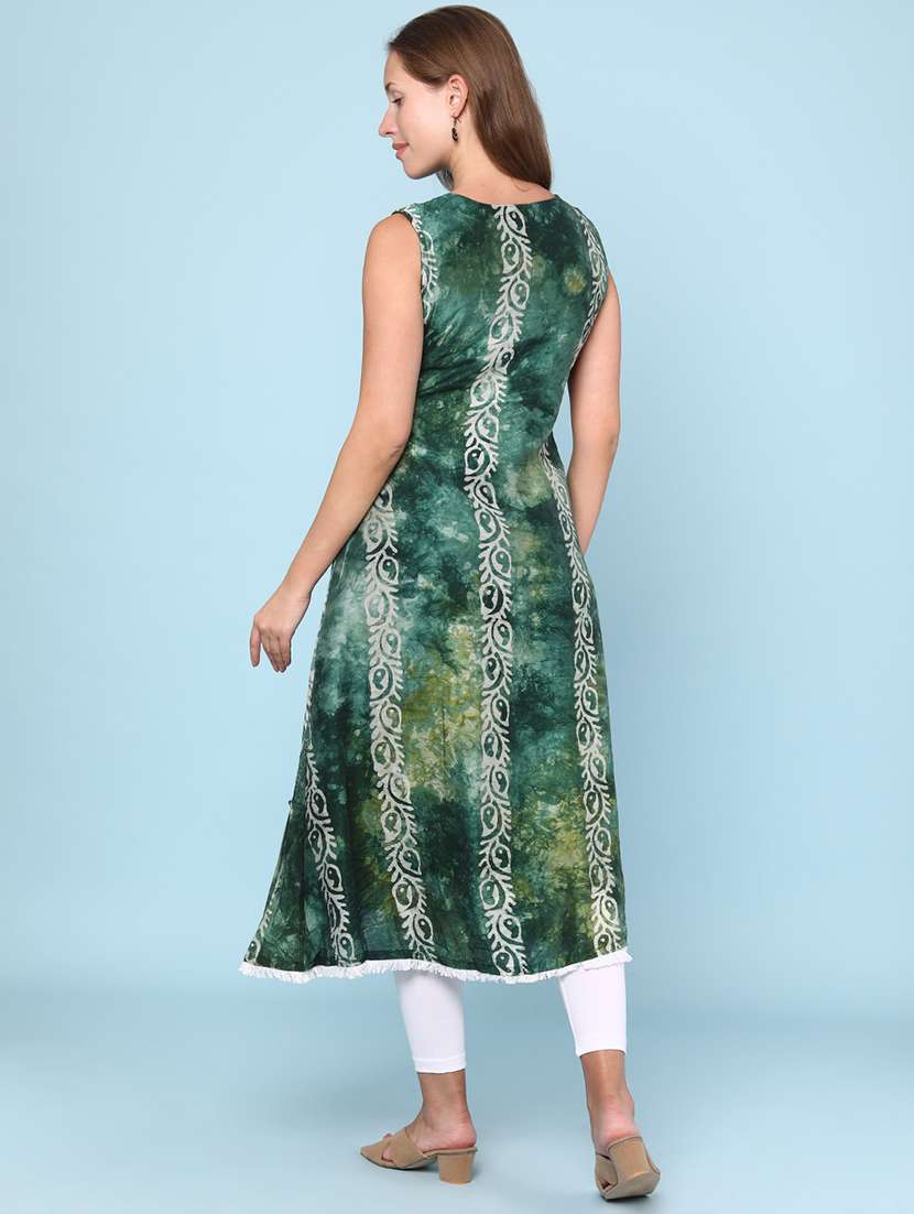 women printed sleeveless layered kurta - 22258657 -  Standard Image - 4