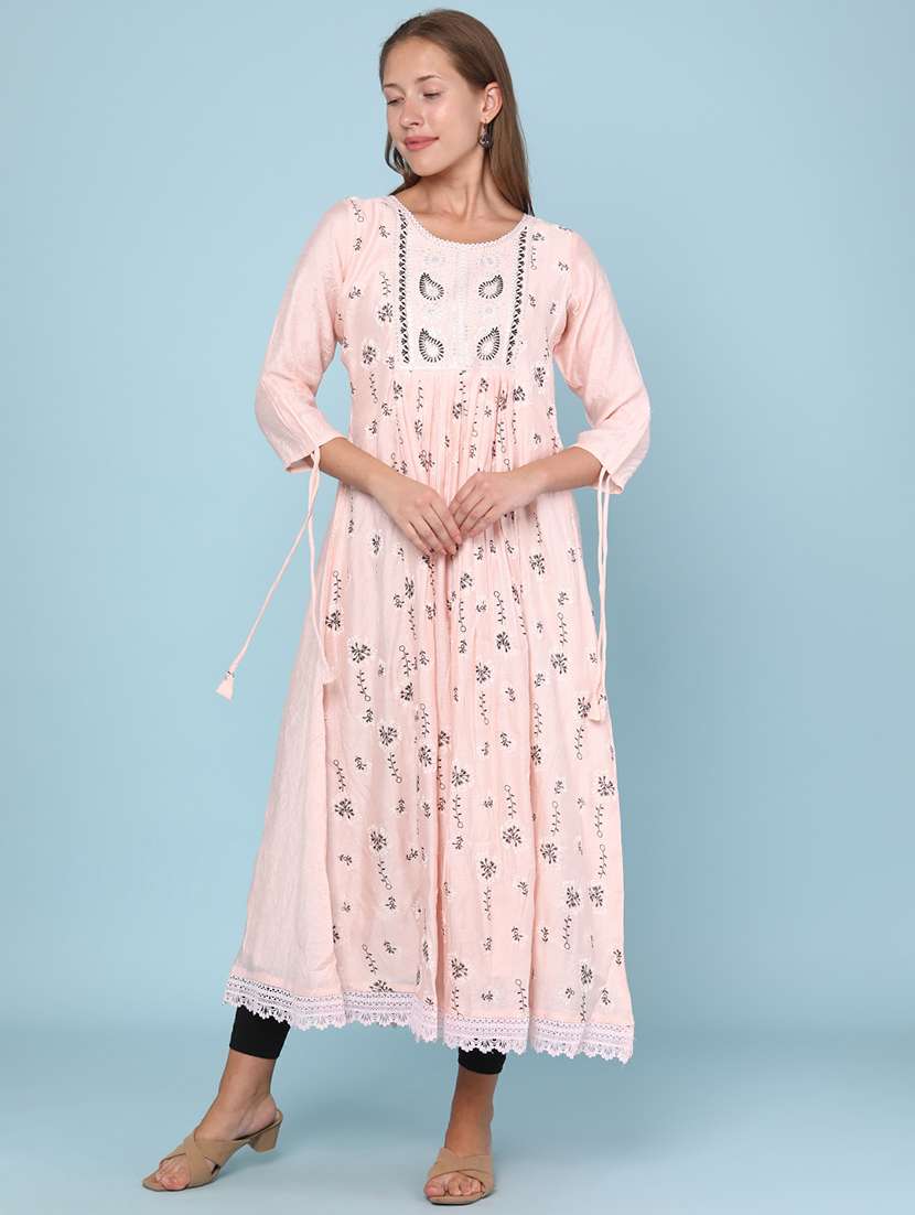 women printed three quarter sleeve flared kurta
