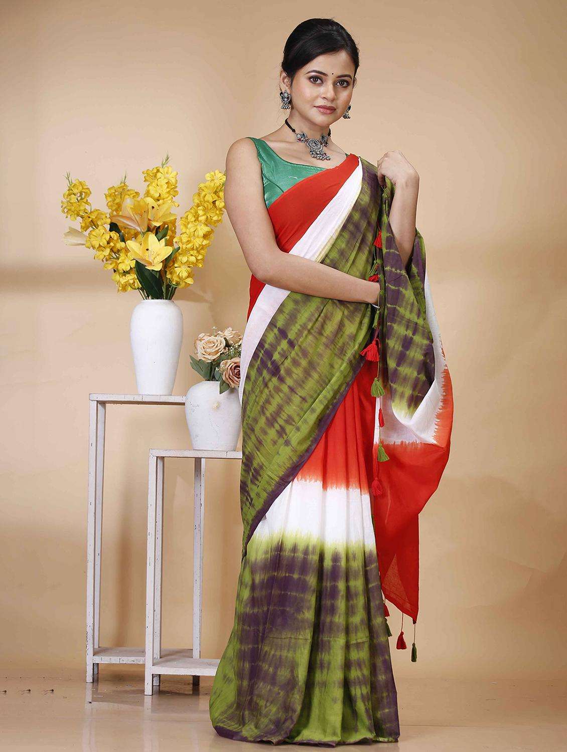 women tie & dye printed handloom saree - 22260885 -  Standard Image - 1