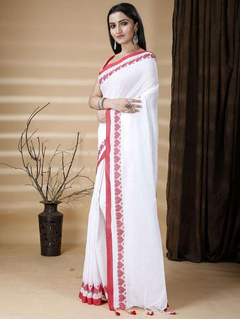 women solid with bordered handloom saree - 22261155 -  Standard Image - 1