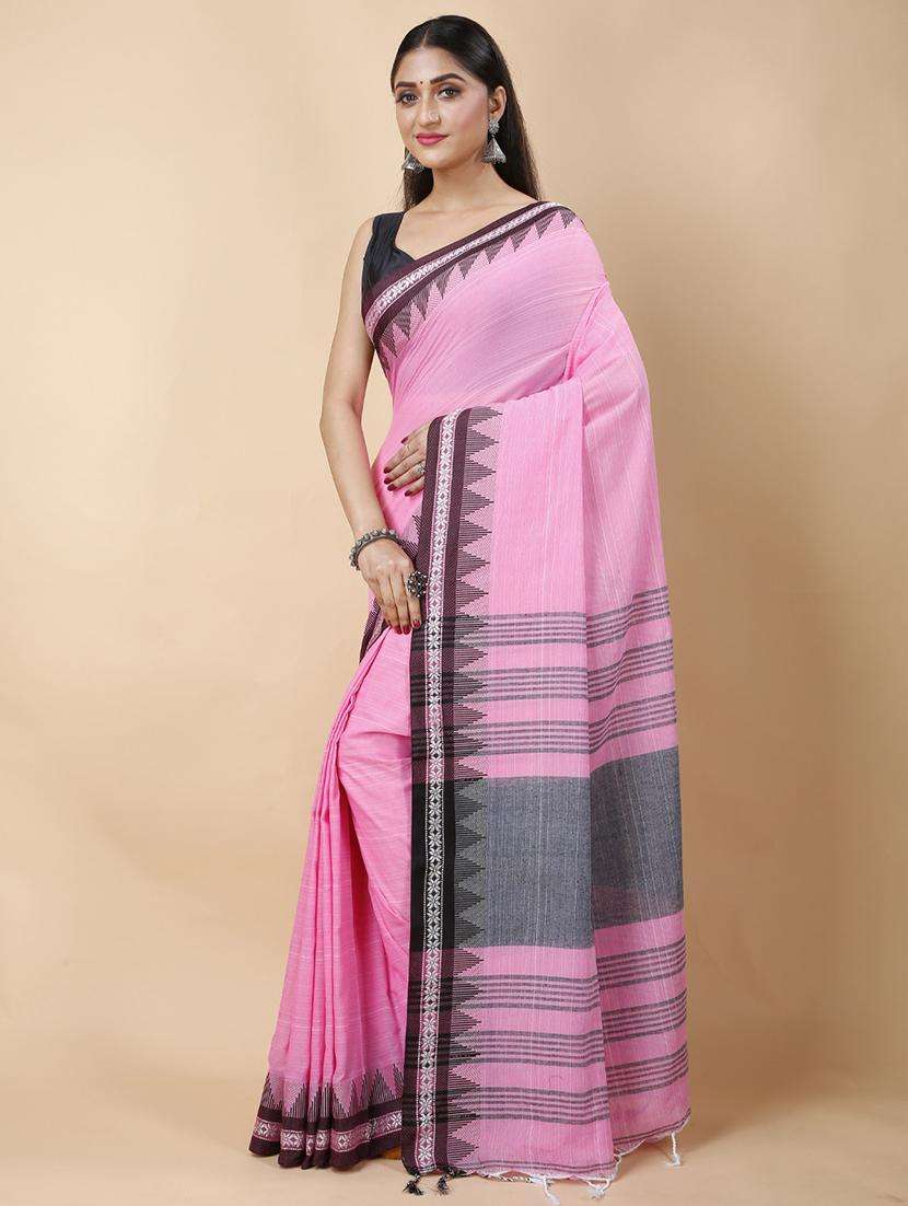 women solid with bordered handloom saree - 22261227 -  Standard Image - 1