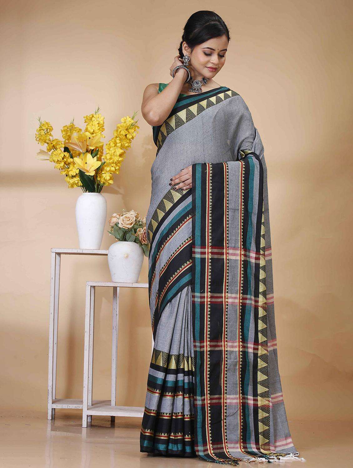 women self design handloom saree - 22261231 -  Standard Image - 1