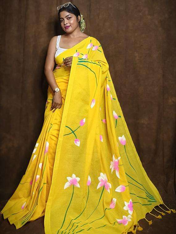 women floral printed saree - 22262747 -  Standard Image - 1