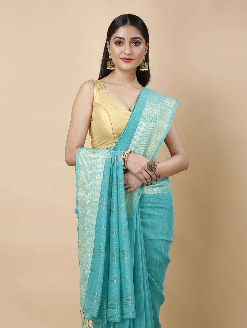 women solid with bordered saree - 22263243 -  Standard Image - 1