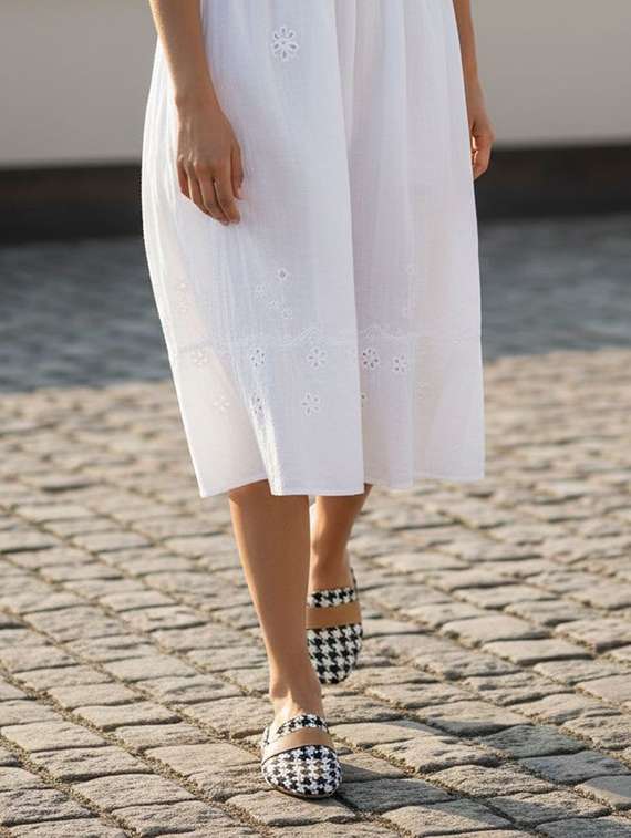 women houndstooth print flat mules - 22263439 -  Standard Image - 1