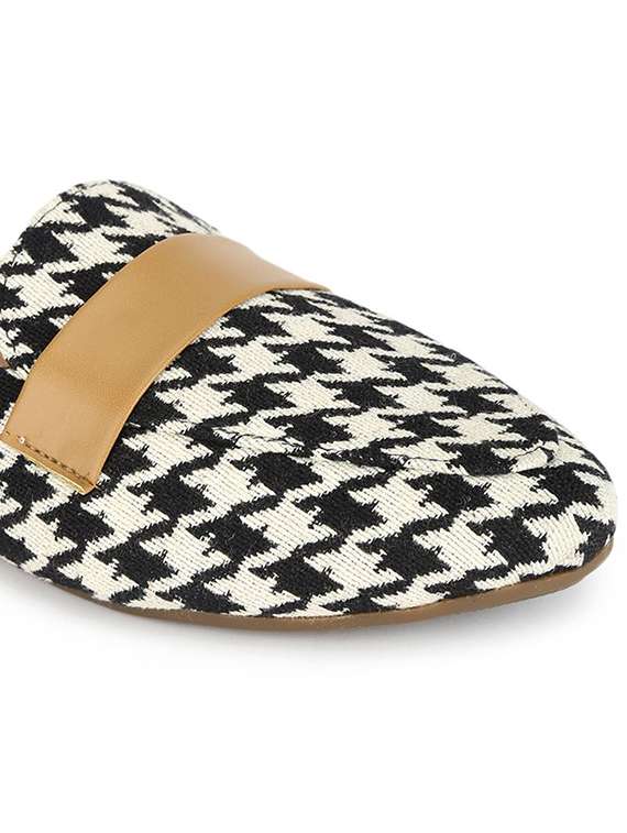 women houndstooth print flat mules - 22263439 -  Standard Image - 4