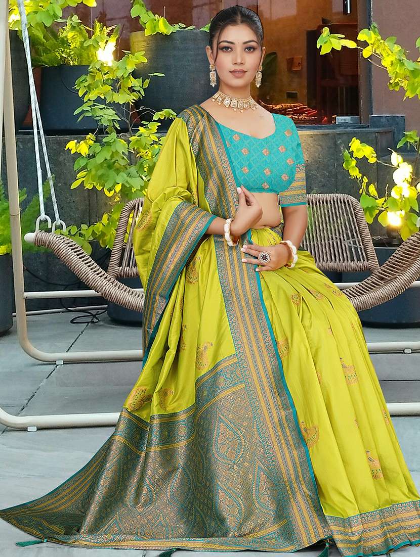 women self design kanjivaram saree with blouse - 22263456 -  Standard Image - 1
