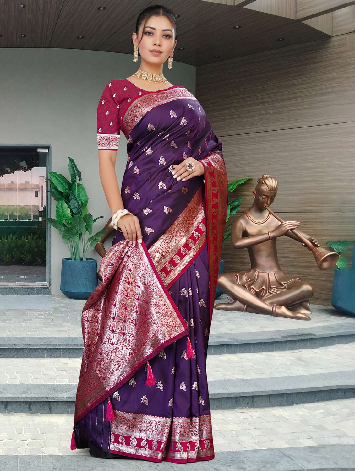 women self design banarasi saree with blouse - 22263459 -  Standard Image - 1
