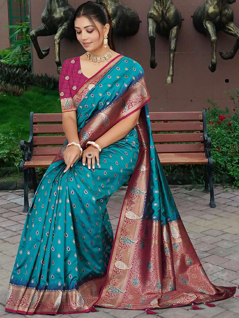 women self design banarasi saree with blouse - 22263461 -  Standard Image - 1