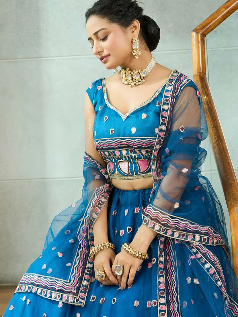 women solid with work semi stitched flared lehenga - 22263483 -  Standard Image - 4