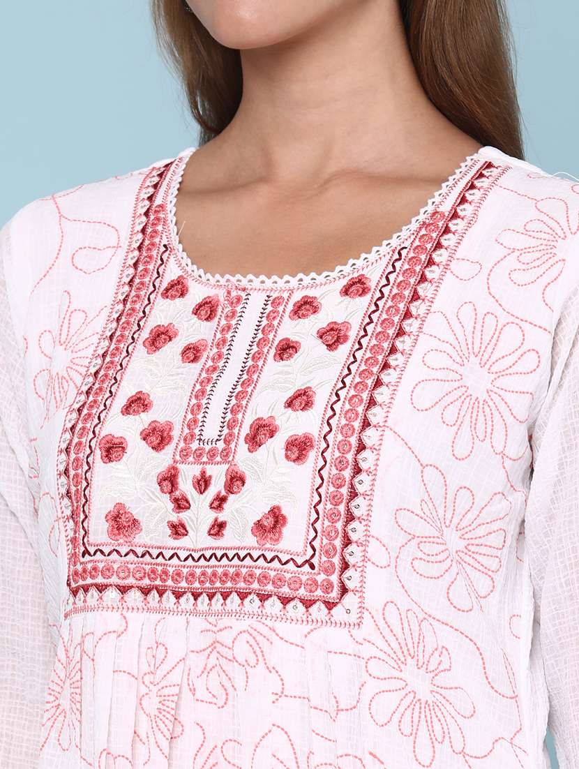 women floral three quarter sleeve flared kurta - 22263994 -  Standard Image - 1