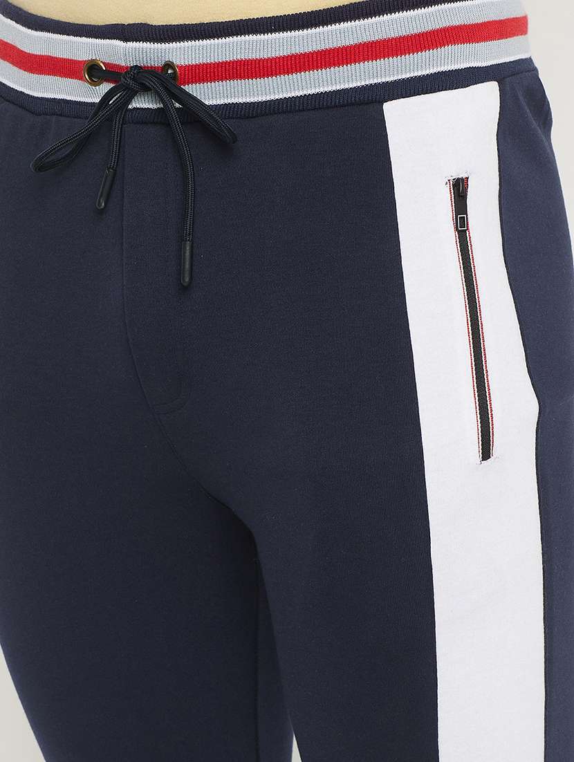 men tapered mid rise slim fit track pant - 22264030 -  Standard Image - 4