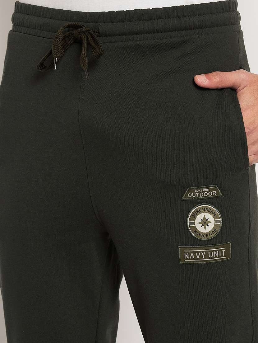 men solid mid rise regular fit track pant - 22264055 -  Standard Image - 4