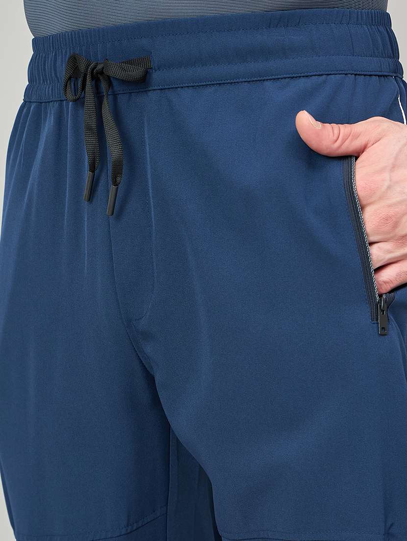 men solid mid rise relaxed fit track pant - 22264097 -  Standard Image - 4