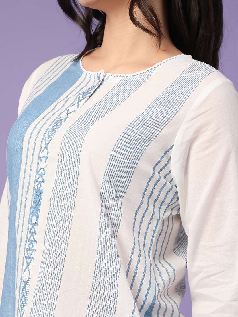 women printed three quarter sleeve fusion kurta - 22264126 -  Standard Image - 1
