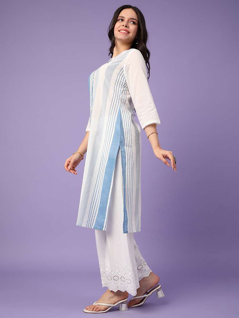 women printed three quarter sleeve fusion kurta - 22264126 -  Standard Image - 4