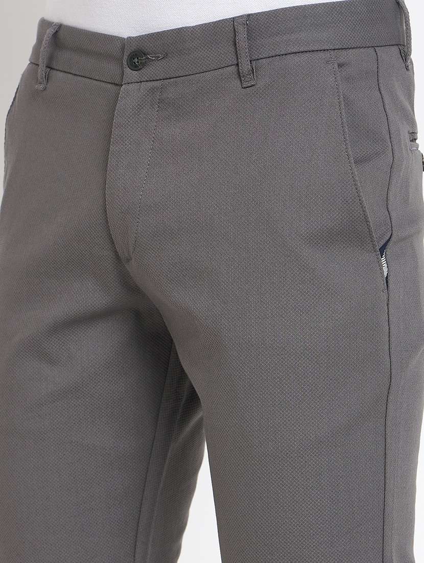 men solid mid rise chinos casual trouser - 22264546 -  Standard Image - 4
