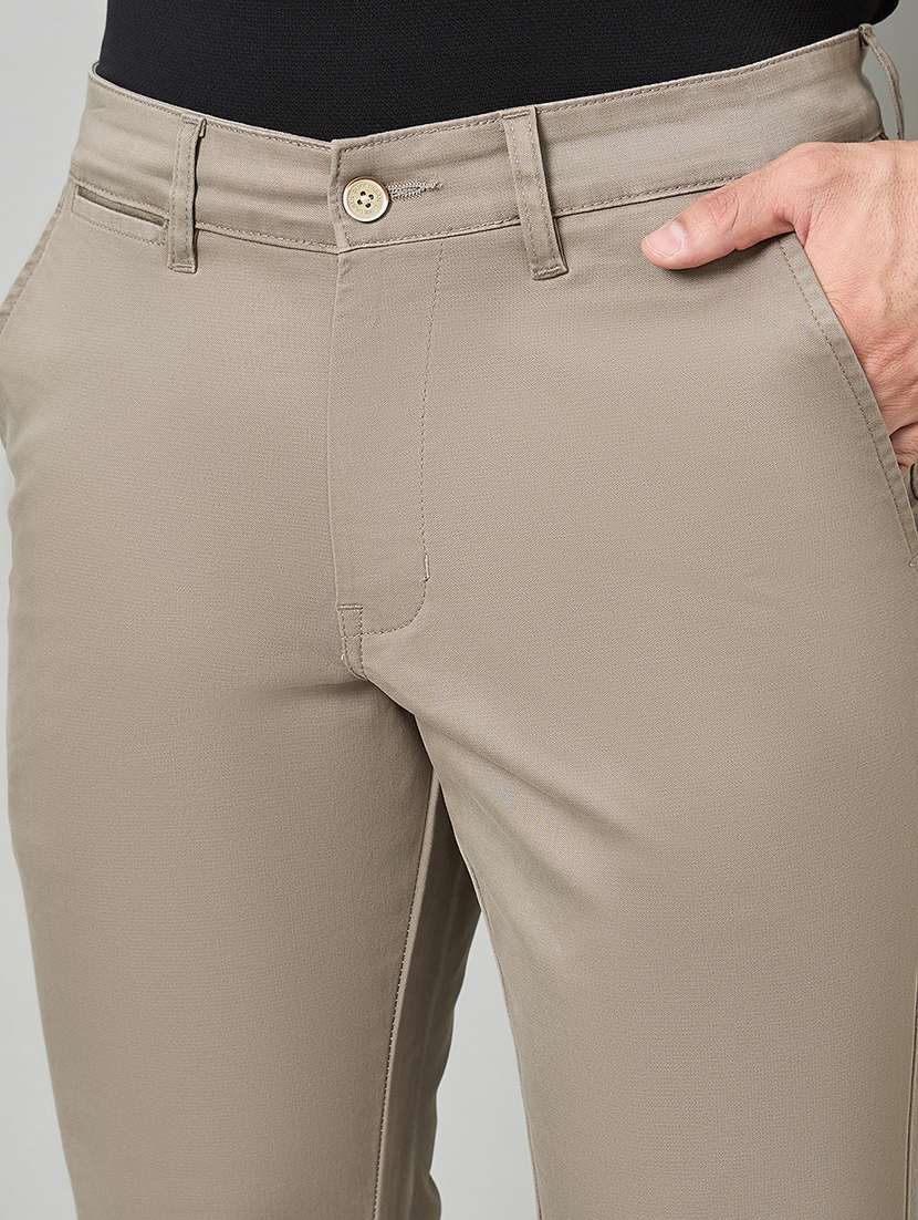 men solid mid rise chinos casual trouser - 22264570 -  Standard Image - 4
