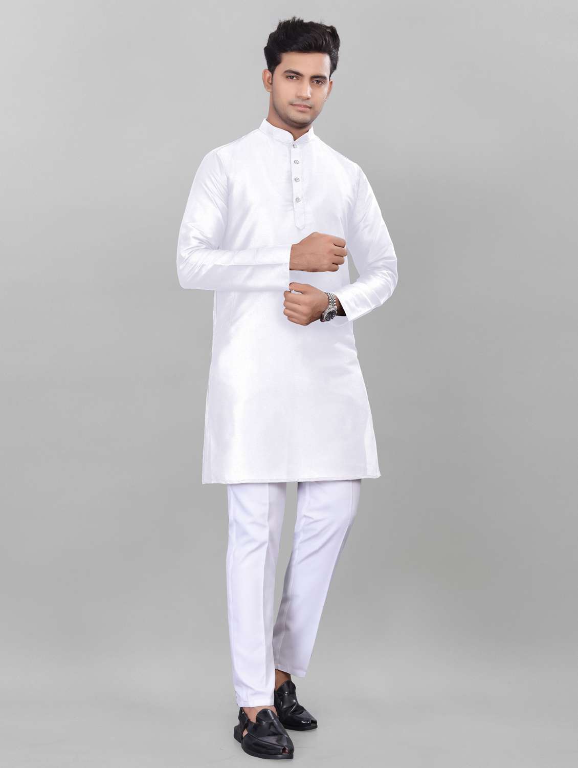 men solid mandarin neck long kurta - 22265469 -  Standard Image - 1