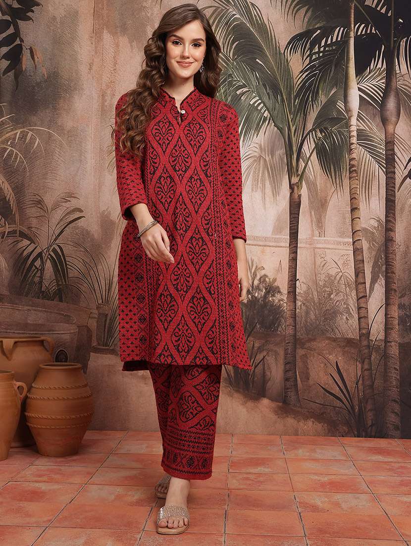 women self design long sleeve kurta pant set - 22265797 -  Standard Image - 1