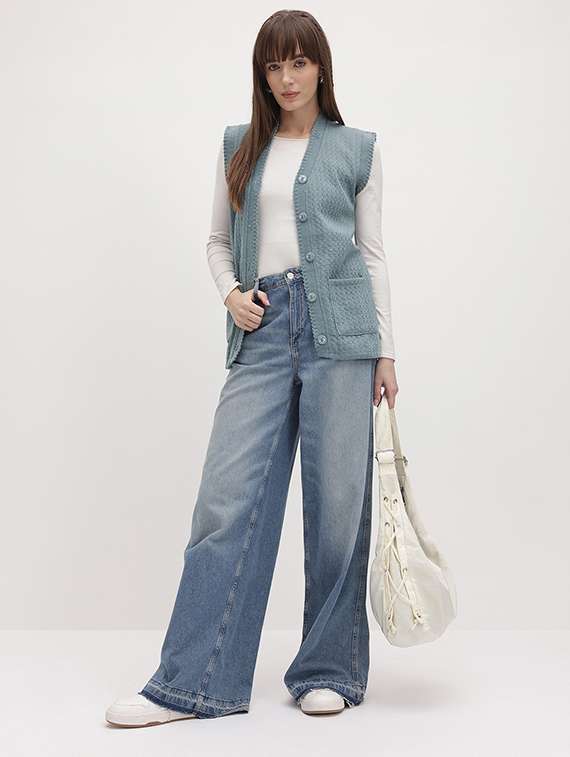 women self designed sleeveeless cardigan - 22265879 -  Standard Image - 4