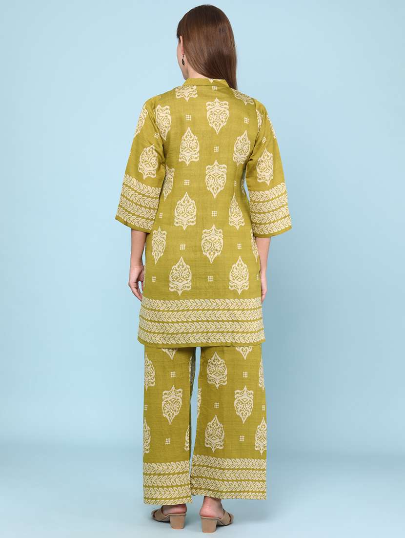 women printed three quarter sleeve ethnic co-ord set - 22266442 -  Standard Image - 4