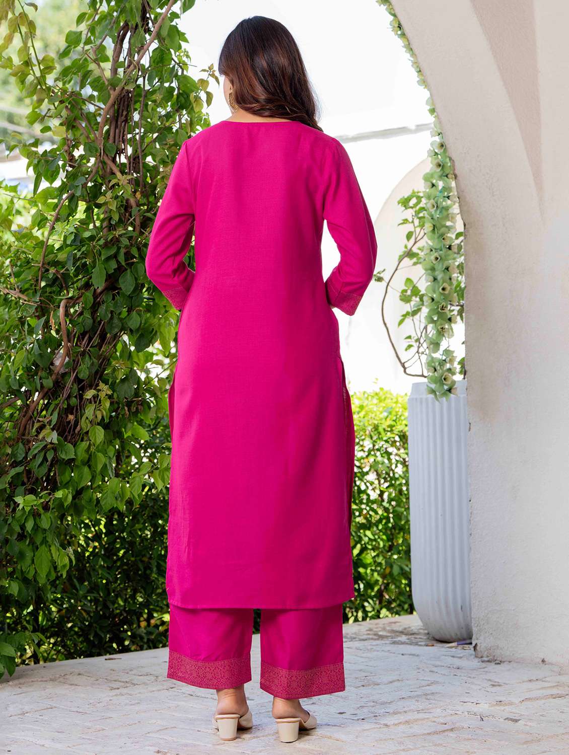 women self design three quarter sleeve kurta palazzo with dupatta set - 22266765 -  Standard Image - 1