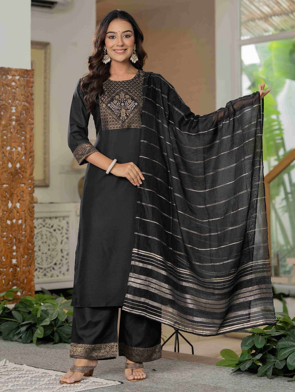 women self design three quarter sleeve kurta palazzo with dupatta set - 22266768 -  Standard Image - 1