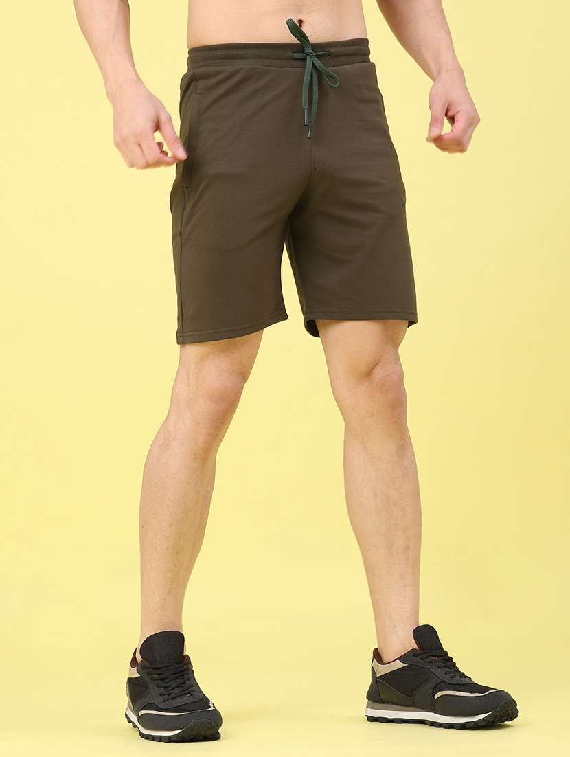 men solid mid rise regular fit shorts - 22267488 -  Standard Image - 1