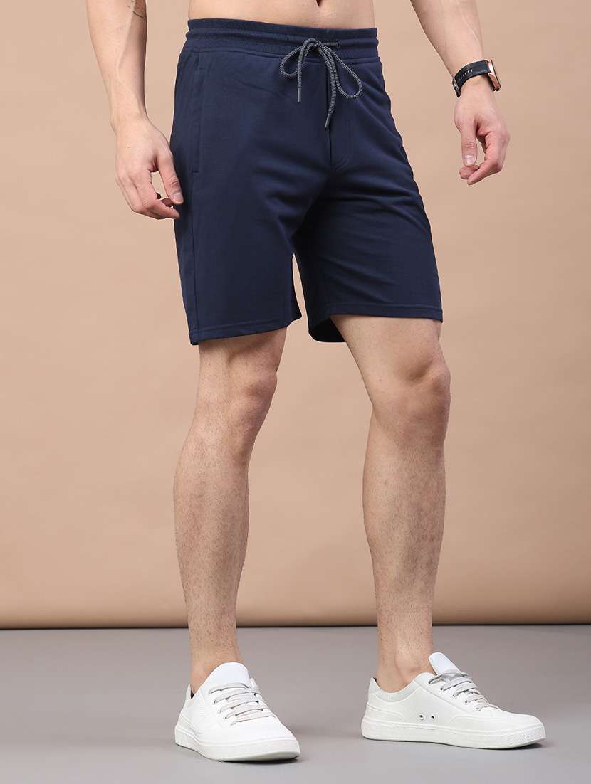 men solid mid rise regular fit shorts - 22267490 -  Standard Image - 1
