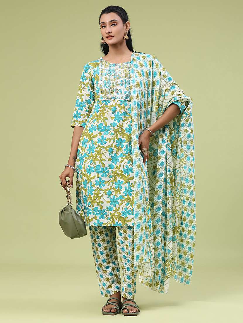 women printed three quarter sleeve kurta pant with dupatta set - 22267601 -  Standard Image - 1