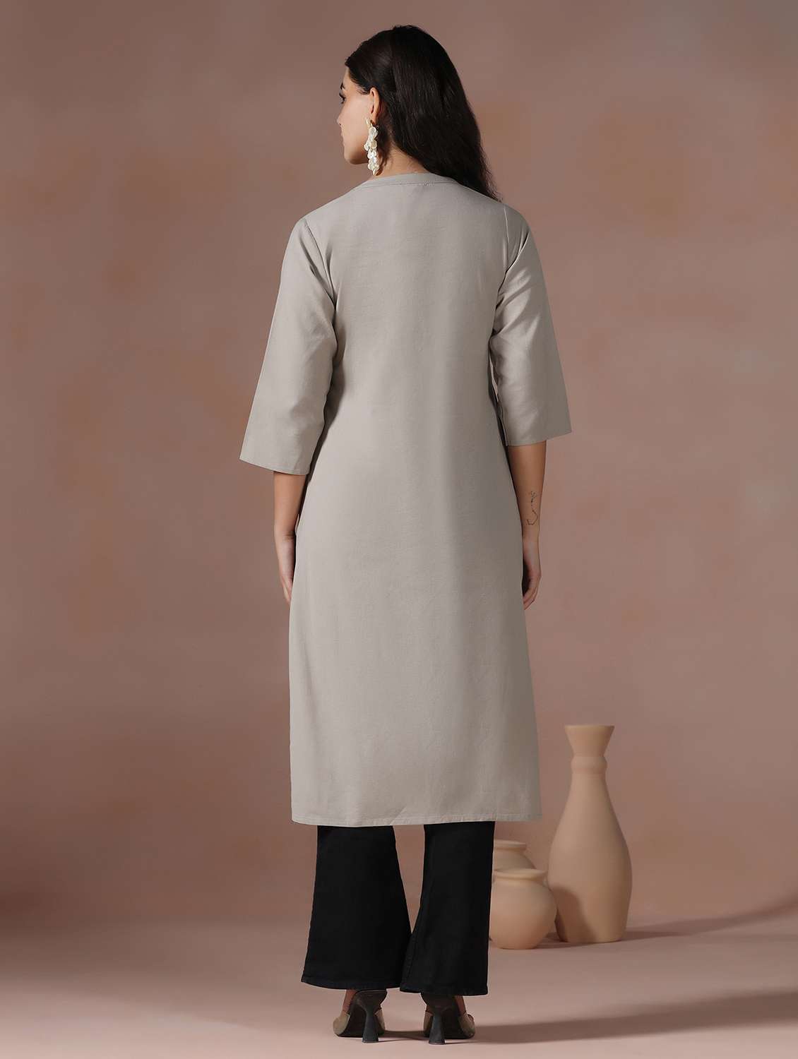 women solid three quarter sleeve straight kurta  - 22267744 -  Standard Image - 4