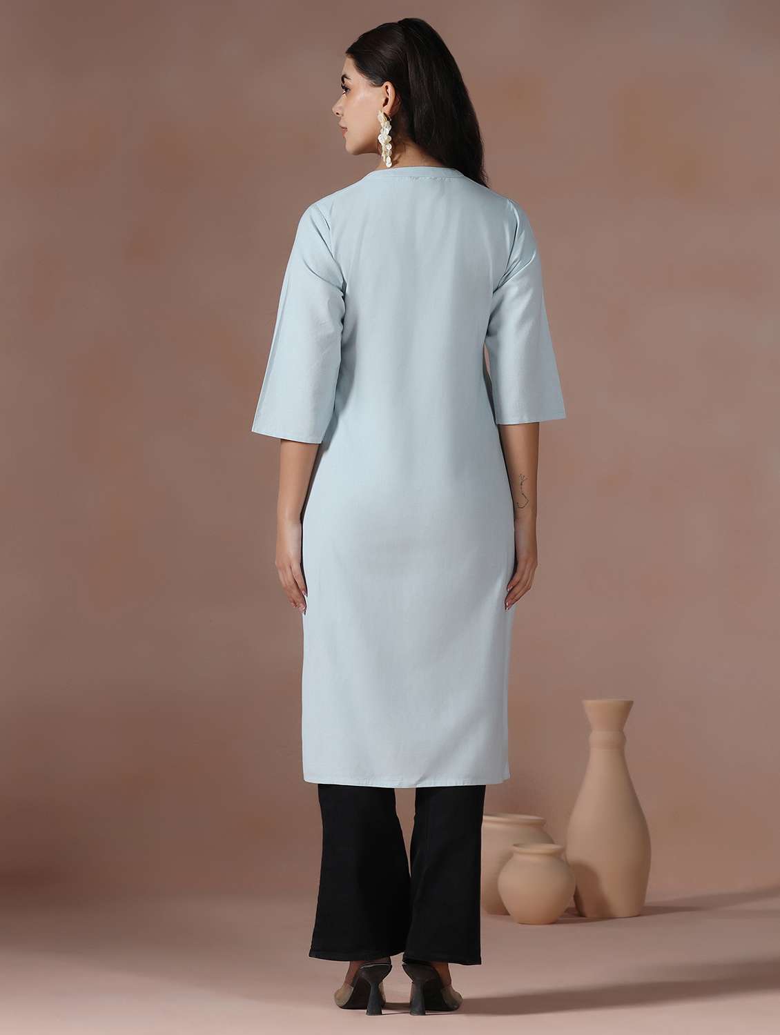 women solid three quarter sleeve straight kurta  - 22267748 -  Standard Image - 4