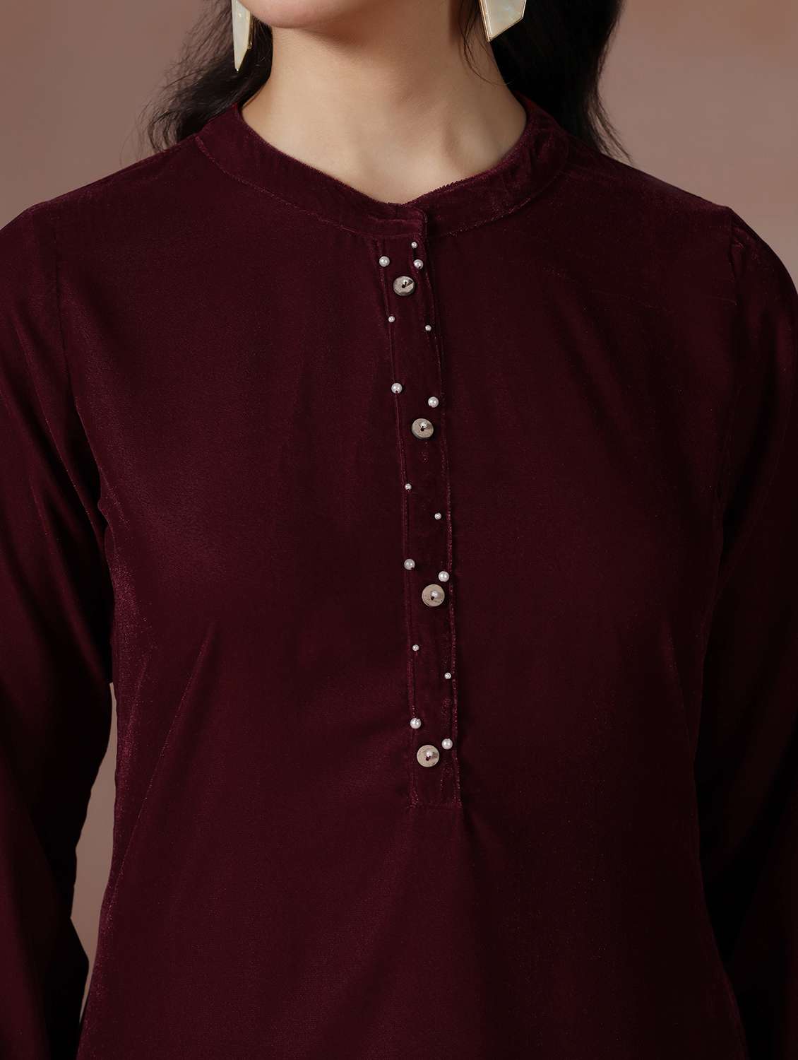 women solid three quarter sleeve straight kurti - 22267765 -  Standard Image - 4