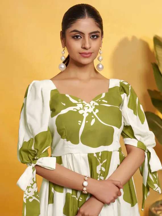 women floral print puff sleeve tiered dress - 22267987 -  Standard Image - 4