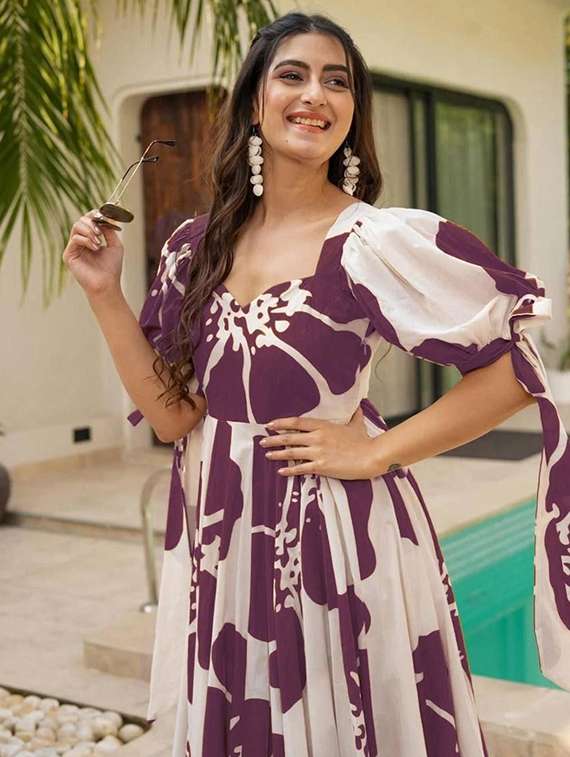 women floral print puff sleeve tiered dress - 22267993 -  Standard Image - 4