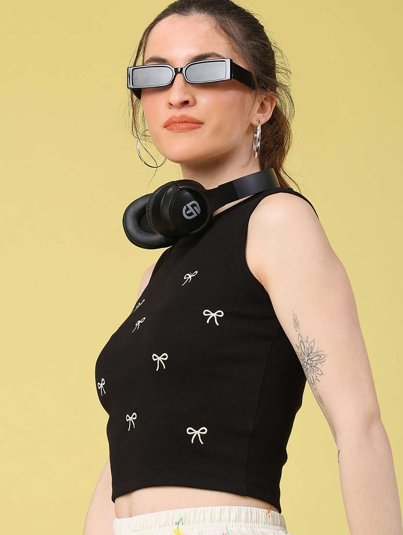 women embroidered sleeveless crop top - 22268521 -  Standard Image - 1