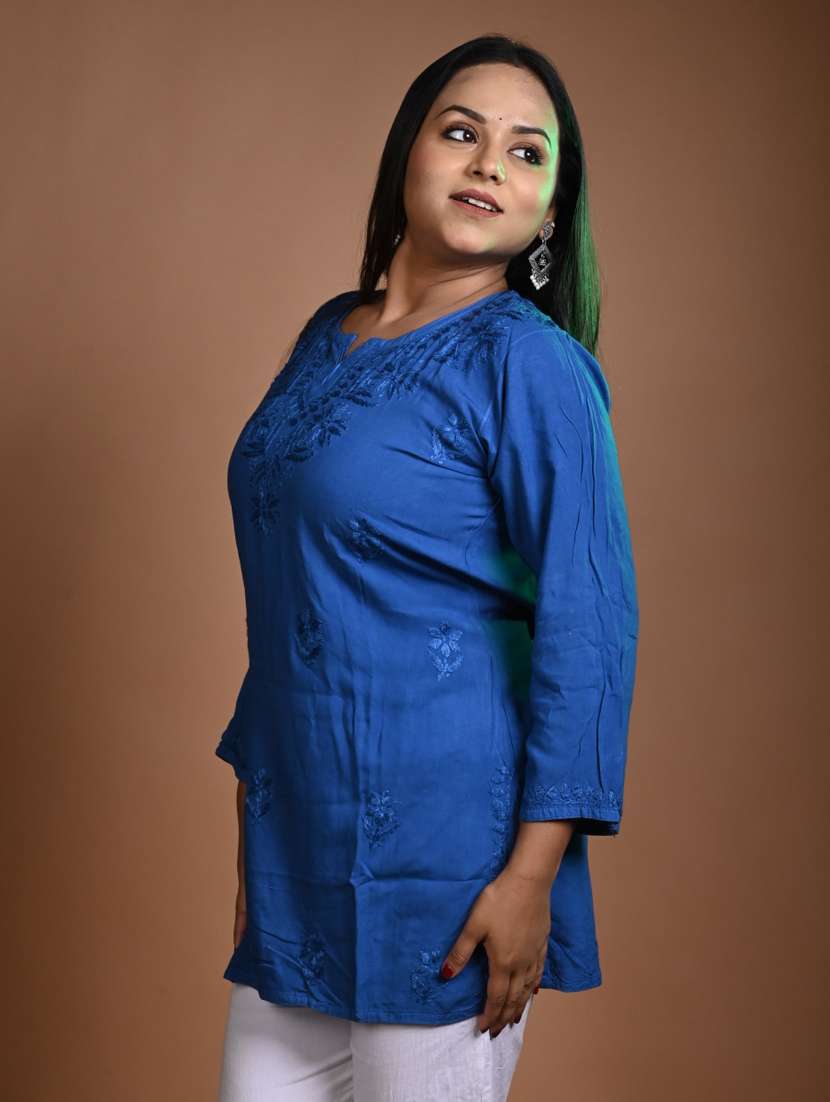 women solid with work long sleeve straight kurti - 22268772 -  Standard Image - 1