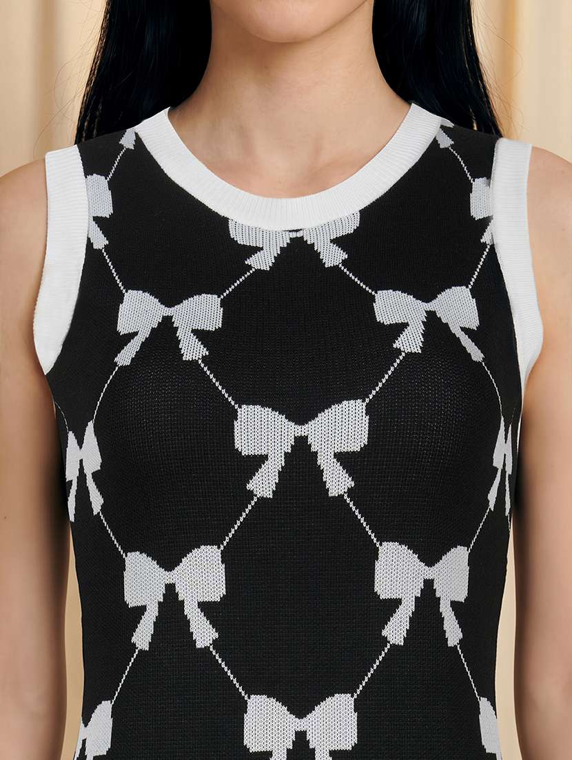 women self designed sleeveless bodycon dress - 22270437 -  Standard Image - 4