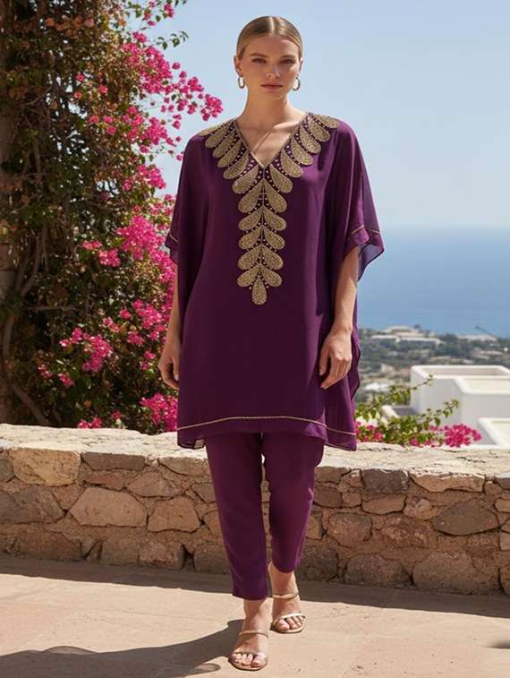 women embroidered kimono sleeve kaftan kurta