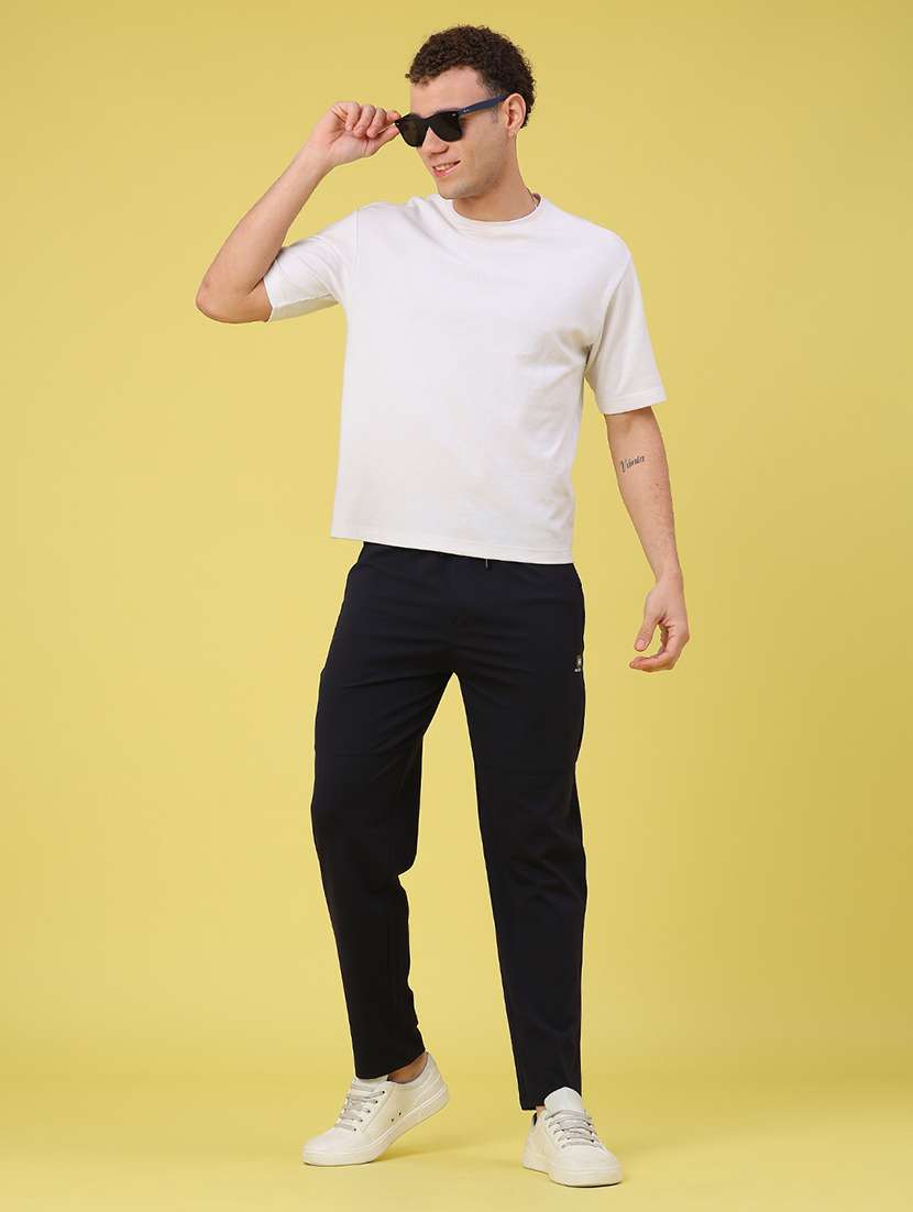 men solid mid rise regular fit track pant - 22271152 -  Standard Image - 4