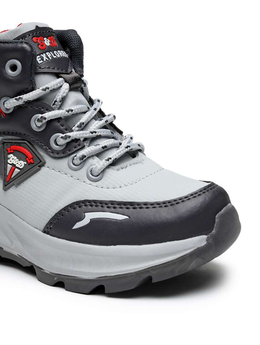 kids lace up sports shoe - 22271347 -  Standard Image - 4